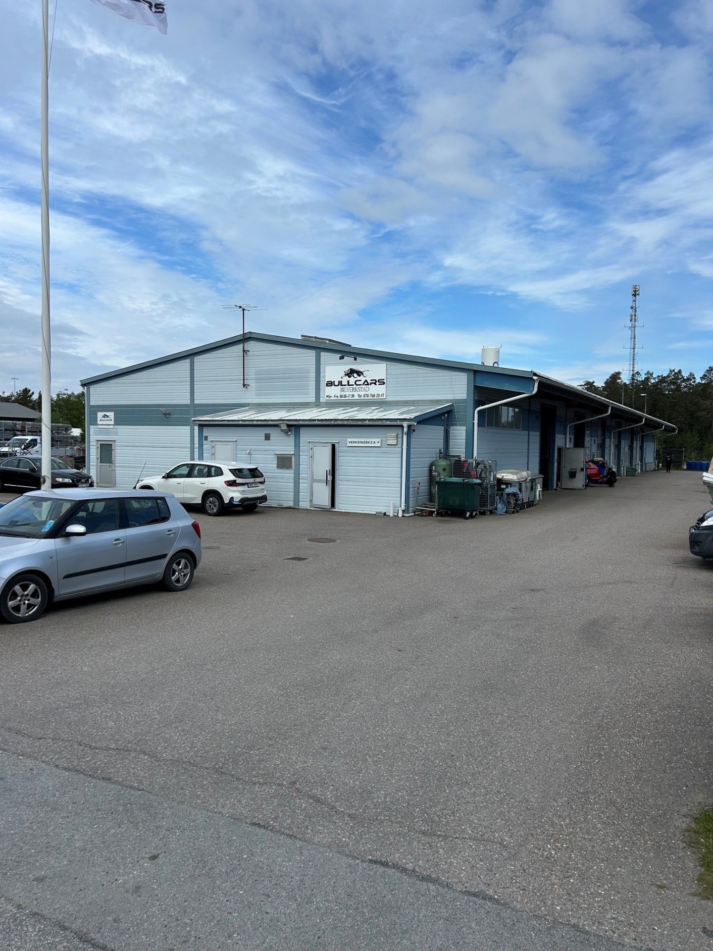 Industribyggnaden på Verkstadsvägen 2 i Bålsta
